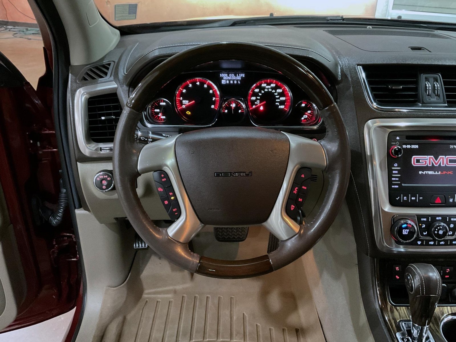Used 2015 Red GMC Denali image 11