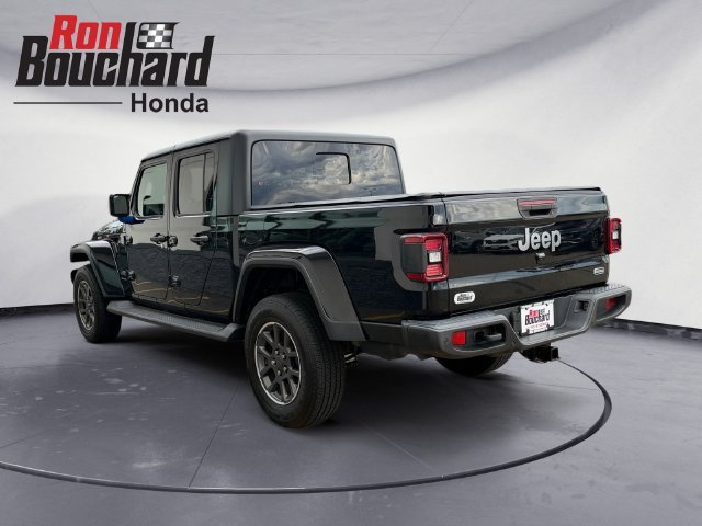 Used 2020 Black Jeep Overland image 4