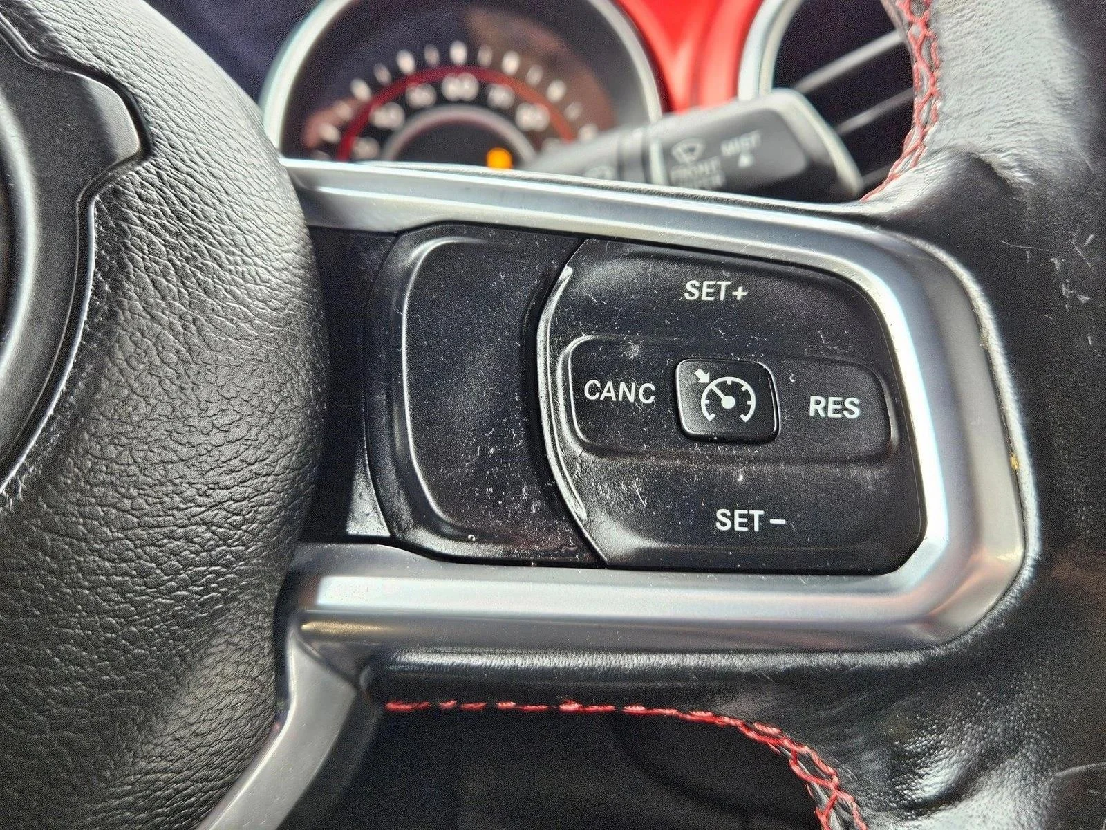 Used 2019 Sting-Gray Clearcoat Jeep Rubicon image 24