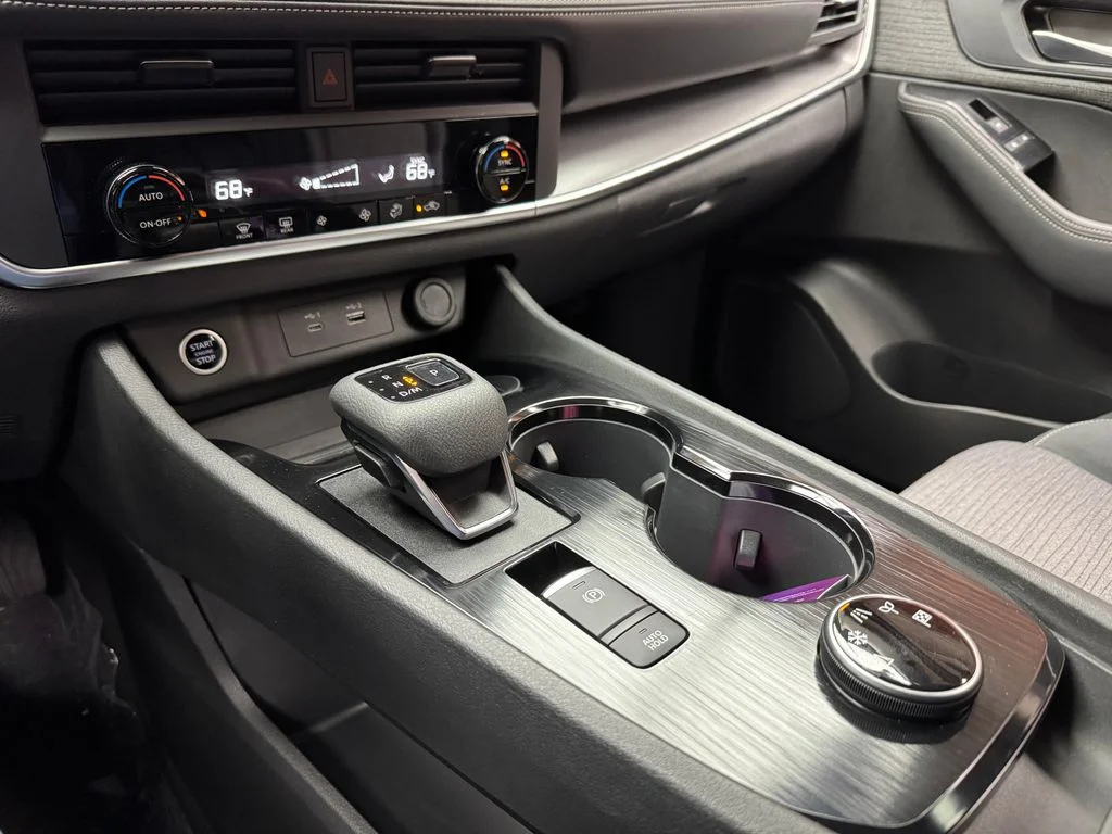 Certified Used 2023 Gun Metallic Nissan SV image 19