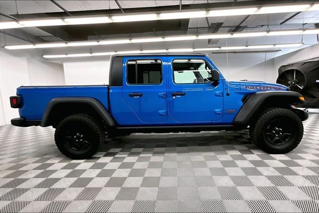 Used 2021 Hydro Blue Pearlcoat Jeep Mojave image 16