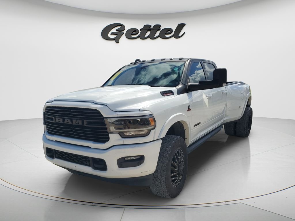 2022 RAM 3500 Laramie 4X4 Crew Cab LWB's photo