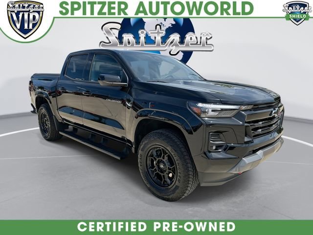 Black 2025 Chevrolet Colorado Z71 Crew Cab 4WD Pickup Truck Four-Wheel Drive 8-Speed Automatic