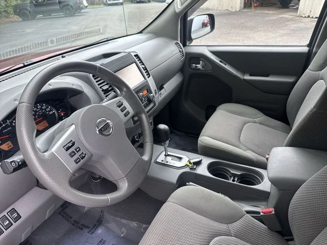 Used 2020 Red Nissan SV image 16