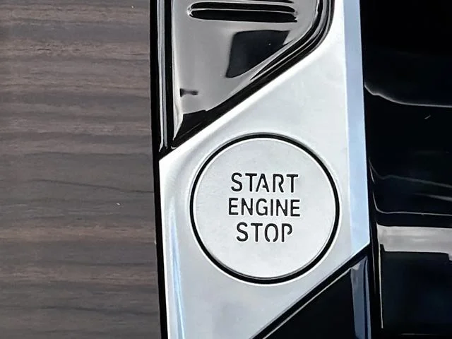 New 2026 Skyscraper Grey Metallic BMW sDrive40i image 36