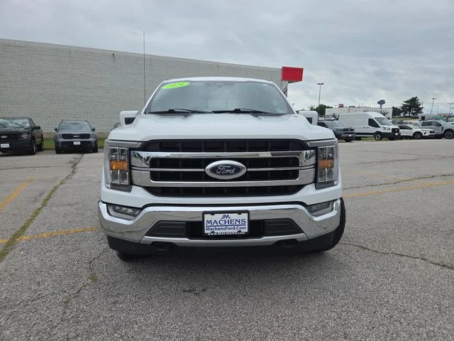 Used 2021 White Ford Lariat image 8