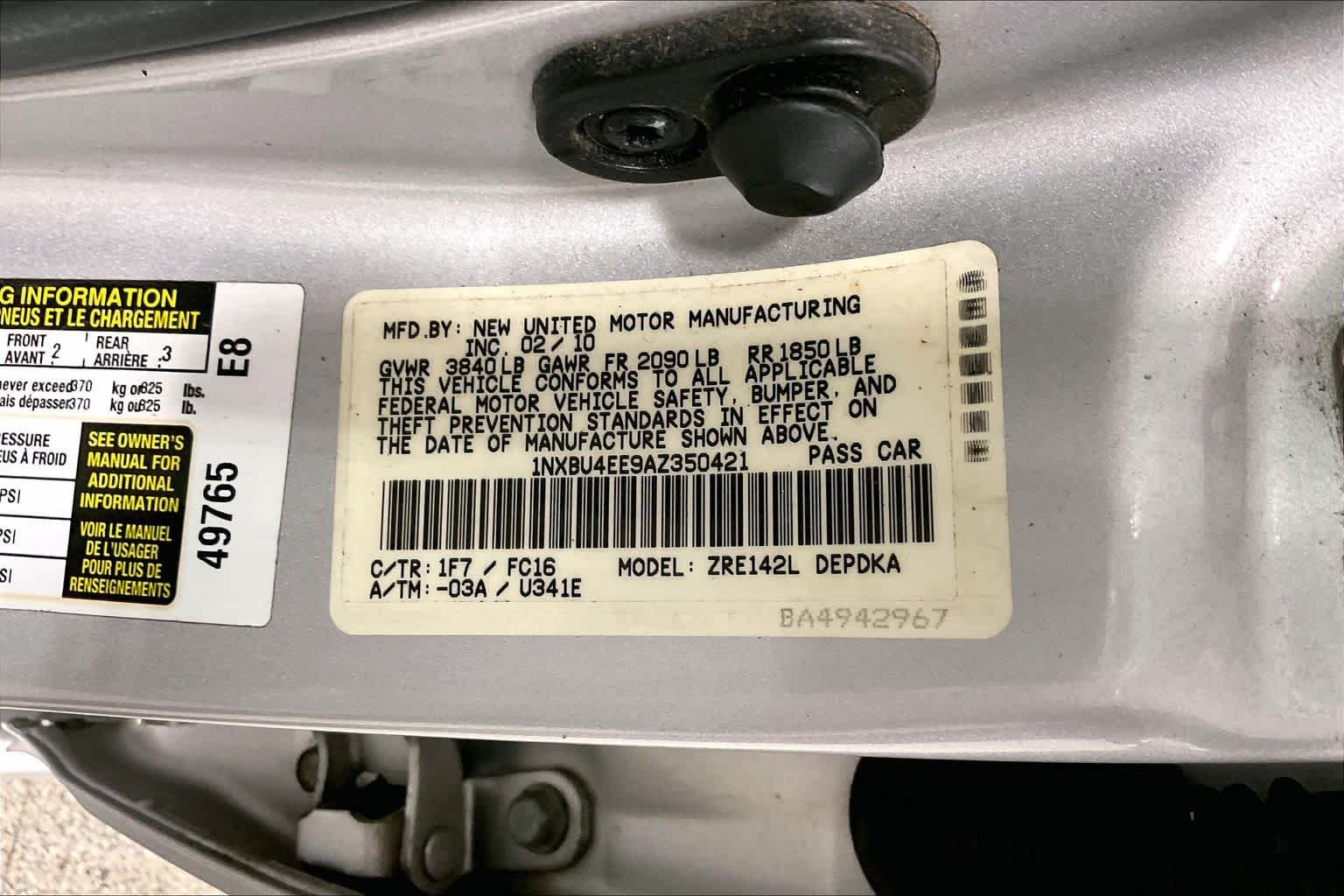 Used 2010 Classic Silver Metallic Toyota LE image 33