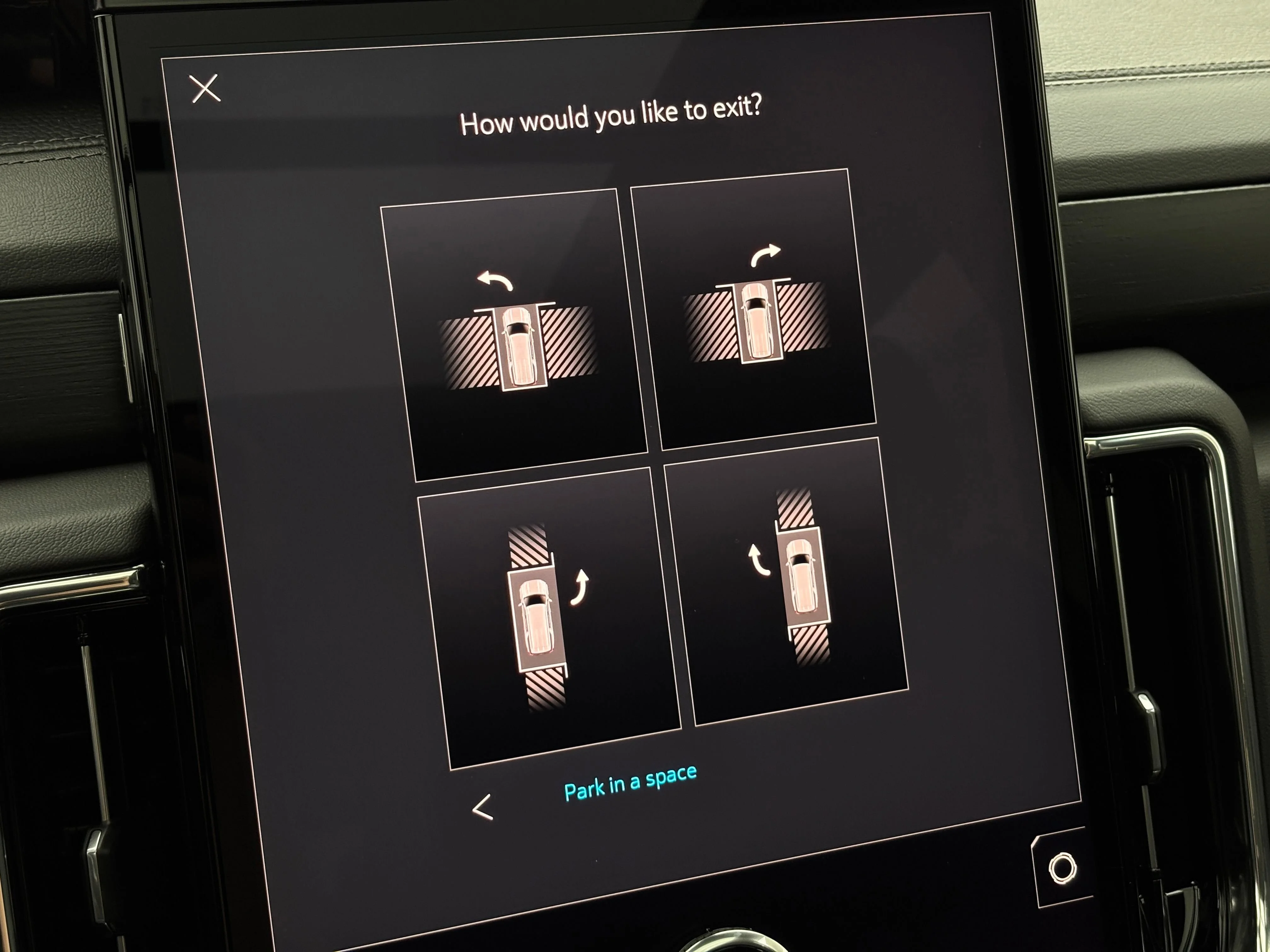 2026 GMC Yukon XL Denali - Photo 31