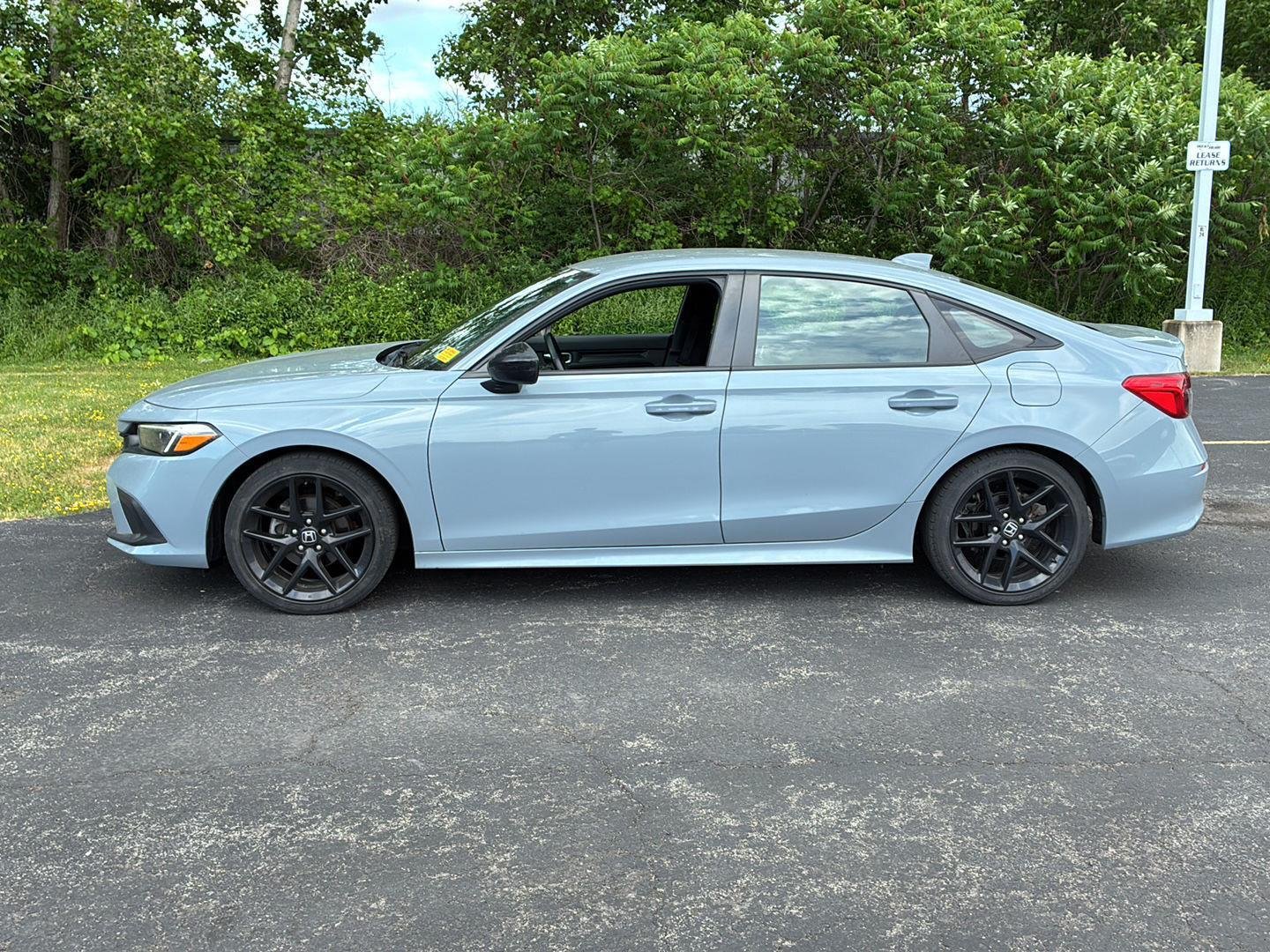 Used 2023 Sonic Gray Pearl Honda Sport image 10