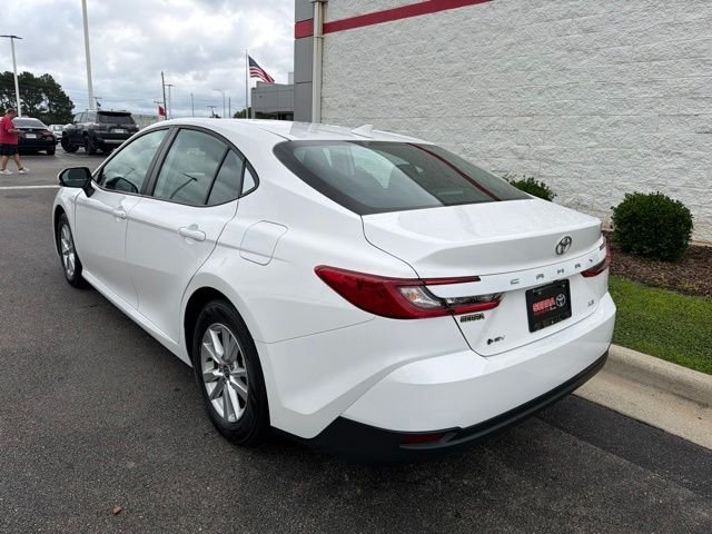 Used 2025 White Toyota LE image 7