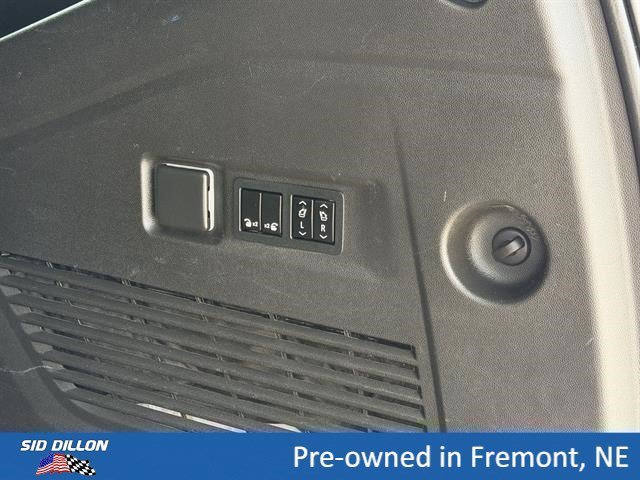 Used 2021 Satin Steel Metallic GMC Denali image 7