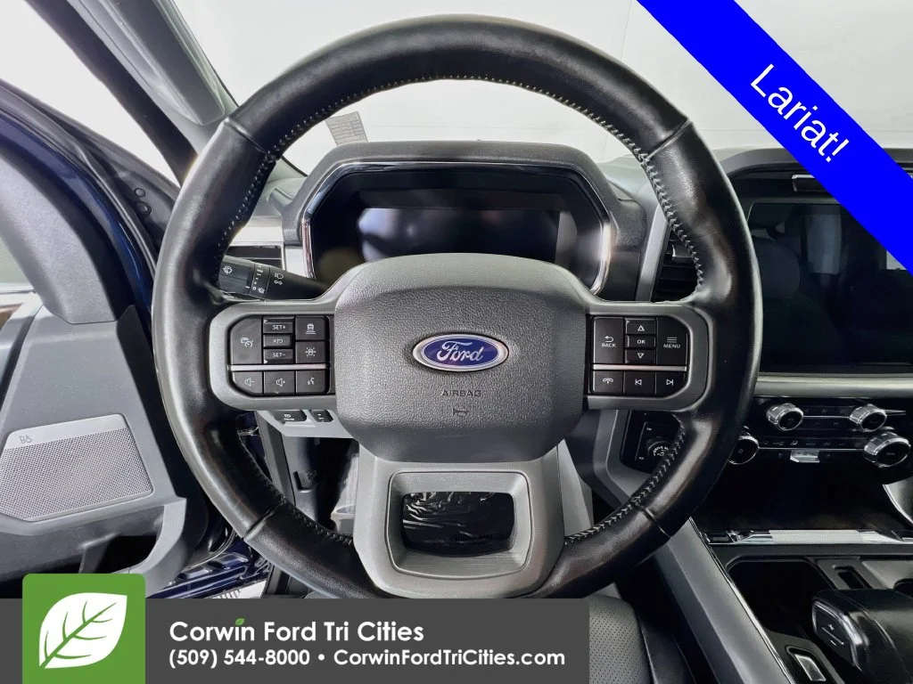 Used 2022 Atlas Blue Metallic Ford Lariat image 8
