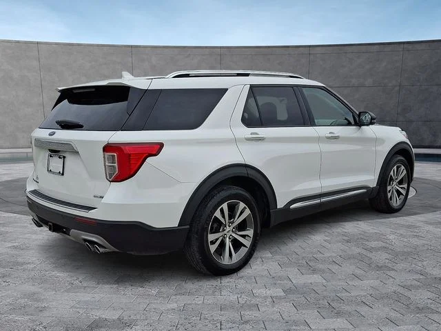 Used 2020 White Ford Platinum image 11