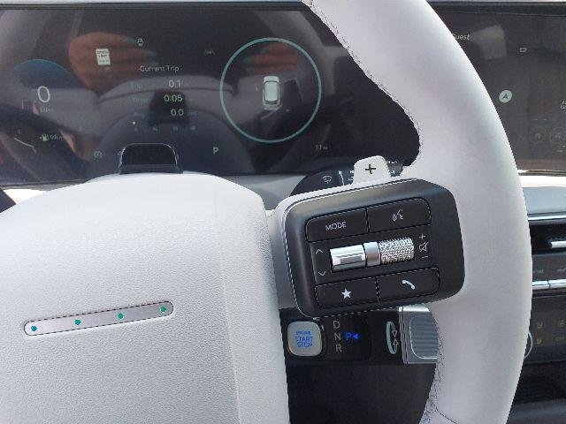 New 2026 White Pearl Hyundai SEL Premium image 23