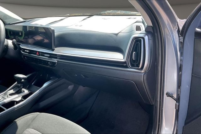 Used 2025 Silver Kia LX image 15