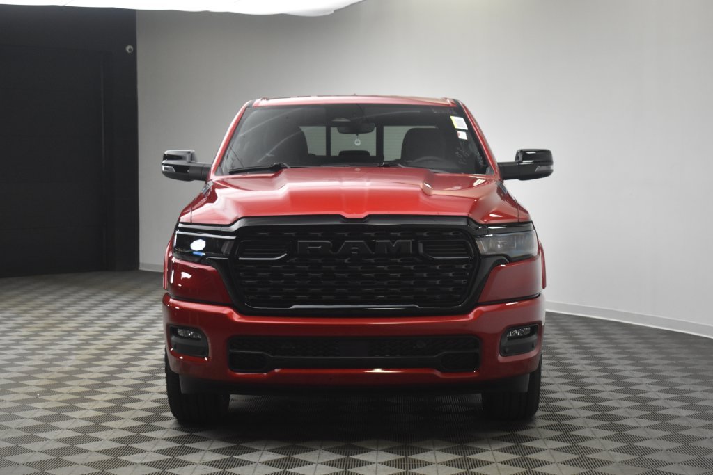 New 2027 Molten Red Pearl-Coat Exterior Paint RAM Big Horn/Lone Star image 2