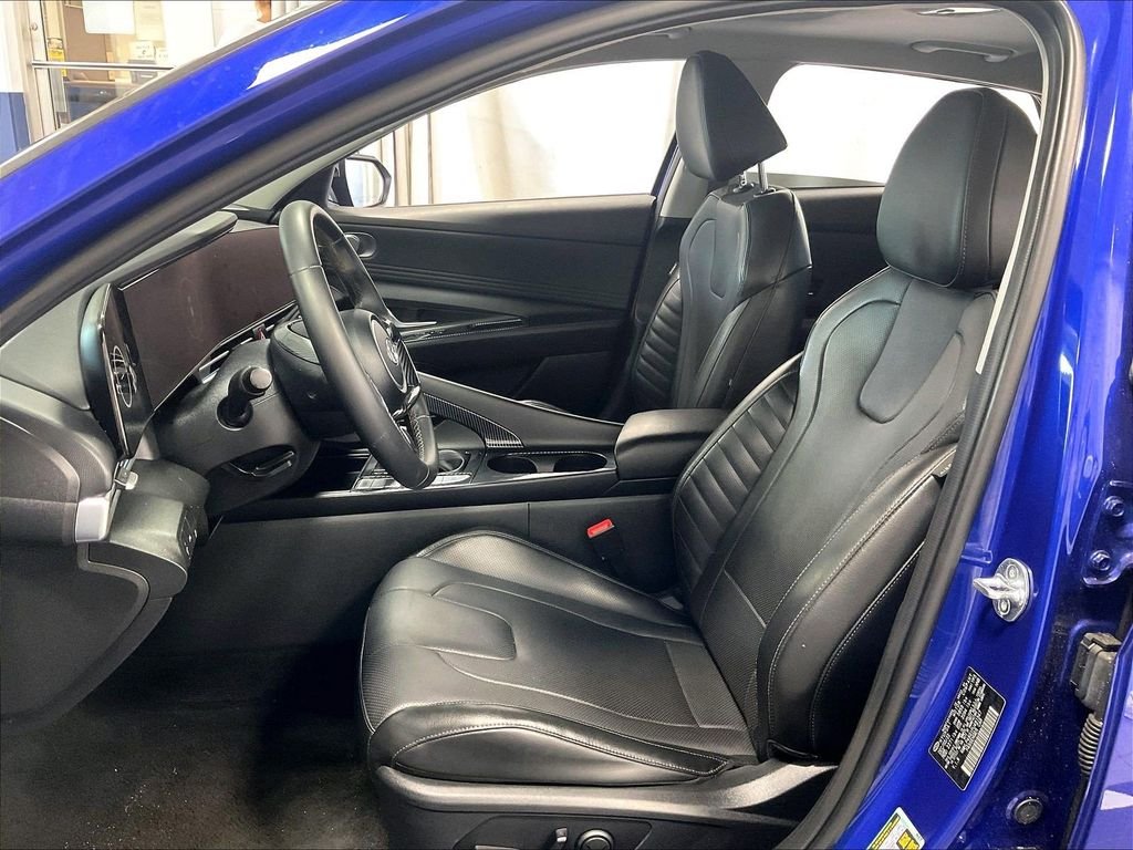 Used 2023 Blue Hyundai Limited image 10