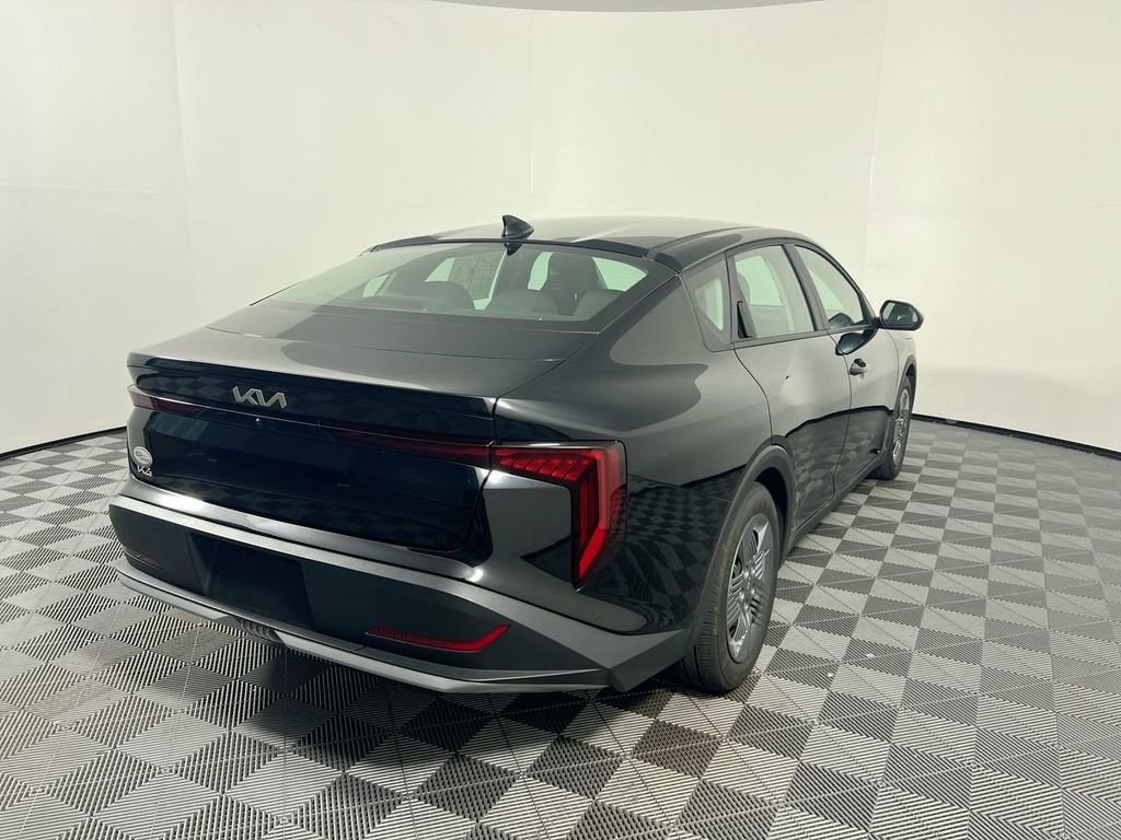 New 2026 Aurora Black Pearl Kia LX image 2