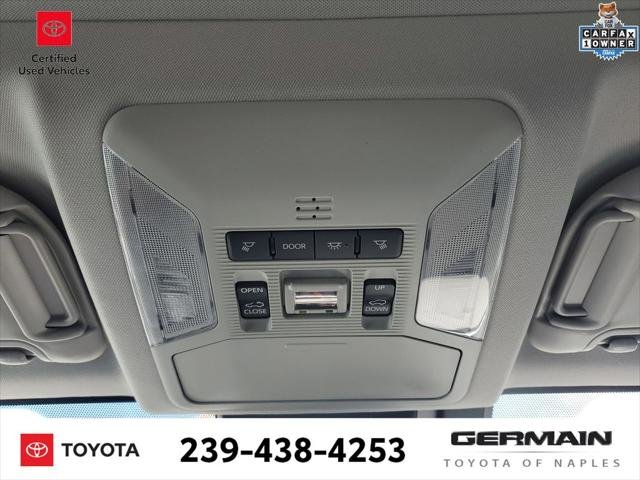 Certified Used 2025 RUBY FLARE PEARL Toyota  image 33
