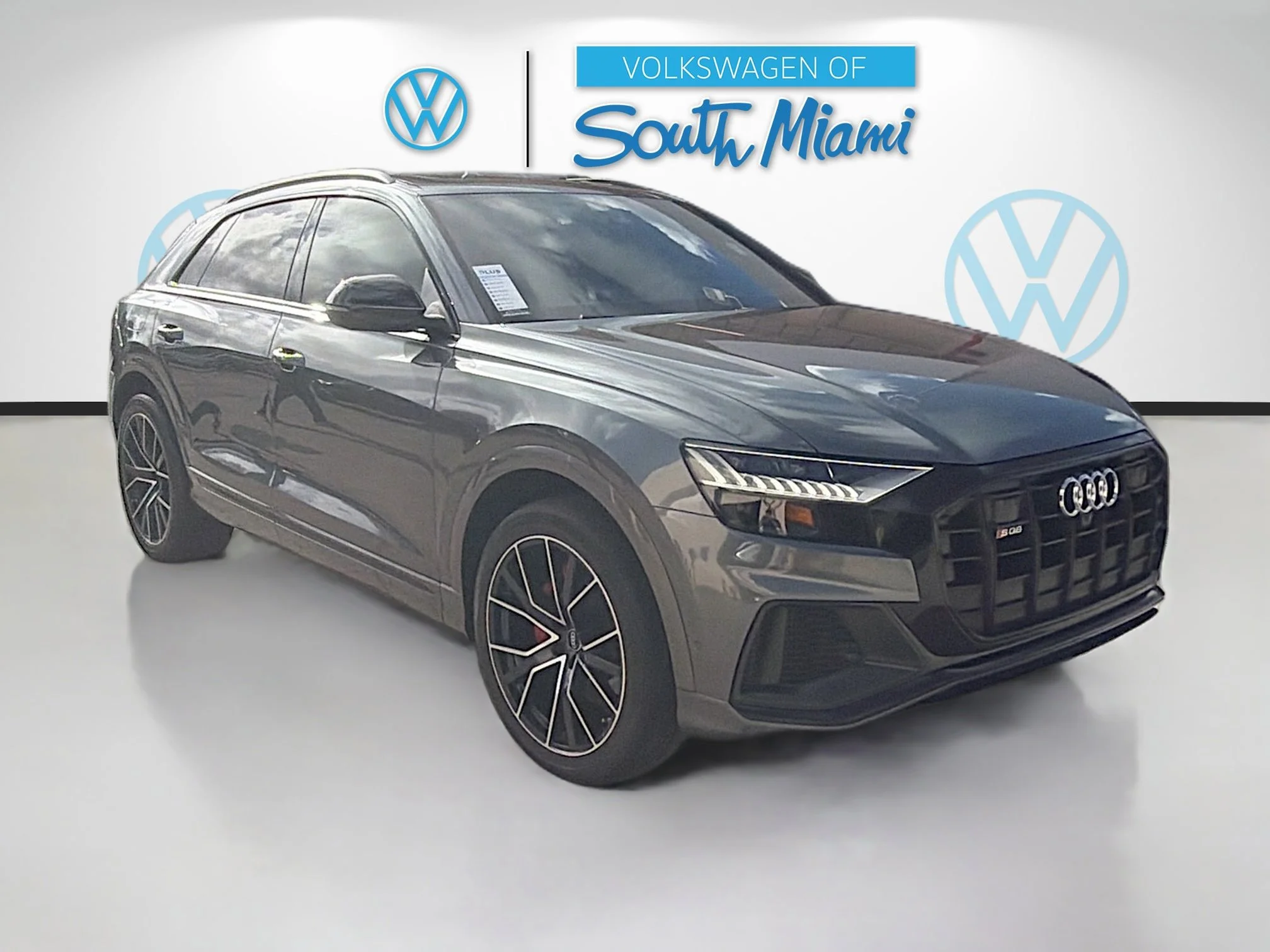 2023 Audi SQ8 Prestige's photo