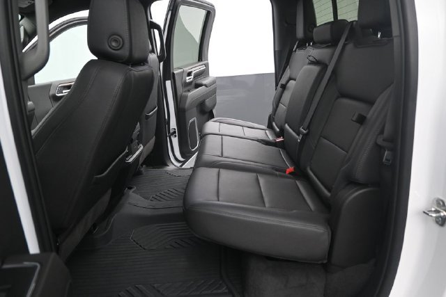 Used 2024 Summit White Chevrolet LT image 13