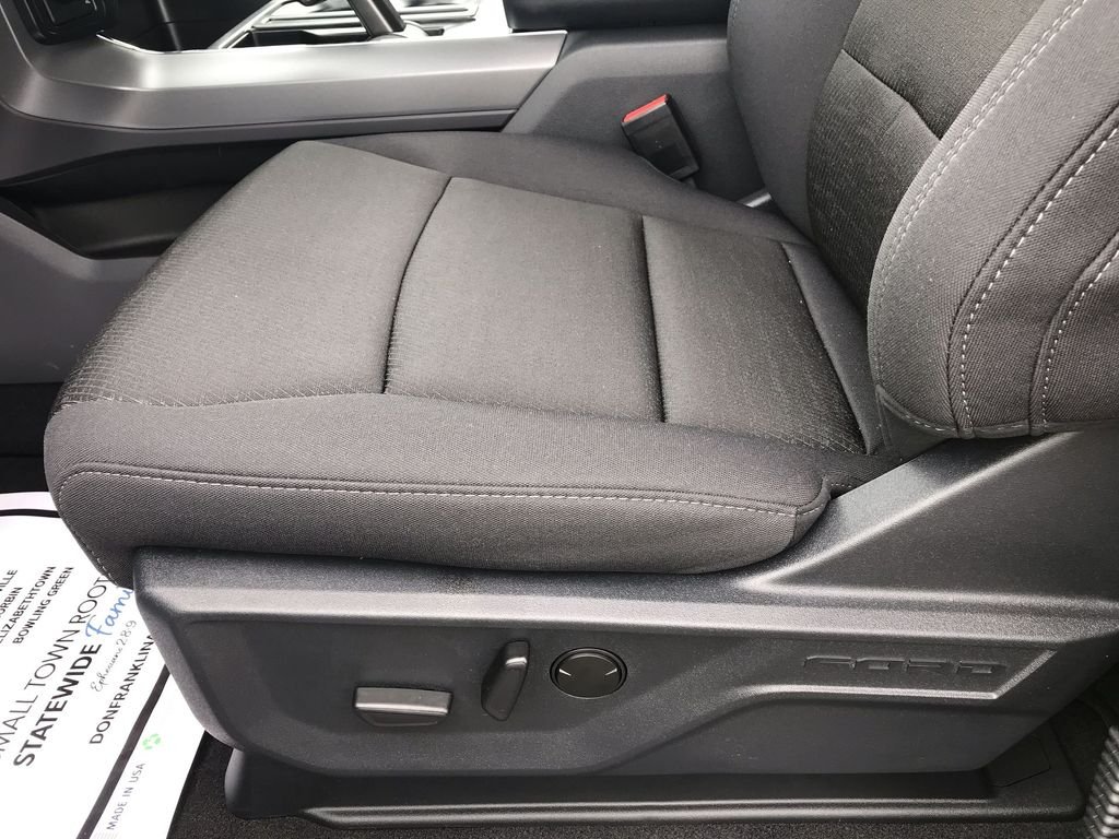 New 2026 Black Ford XLT image 12