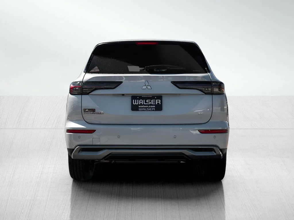 New 2026 White Diamond Mitsubishi SE 1.5T S-AWC image 5