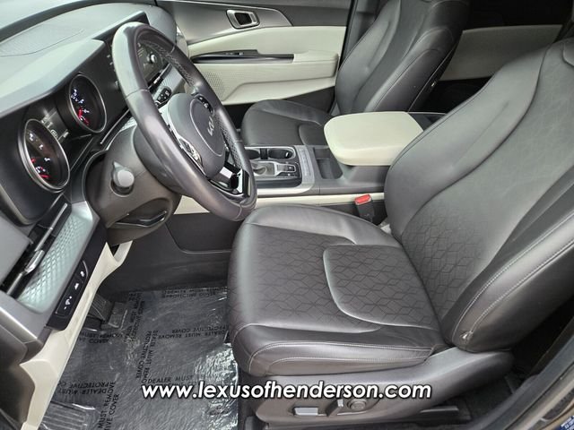 2024 Kia Carnival LX Seat Pkg - Photo 10