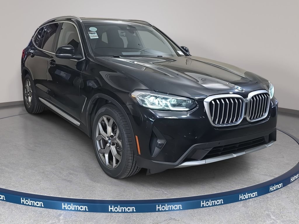 Used 2022 Black BMW xDrive30i image 4