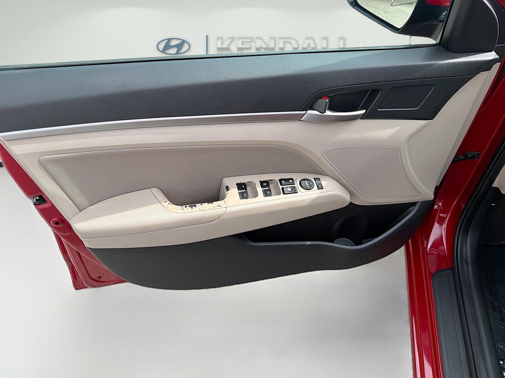 2020 Hyundai Elantra SEL - Photo 17