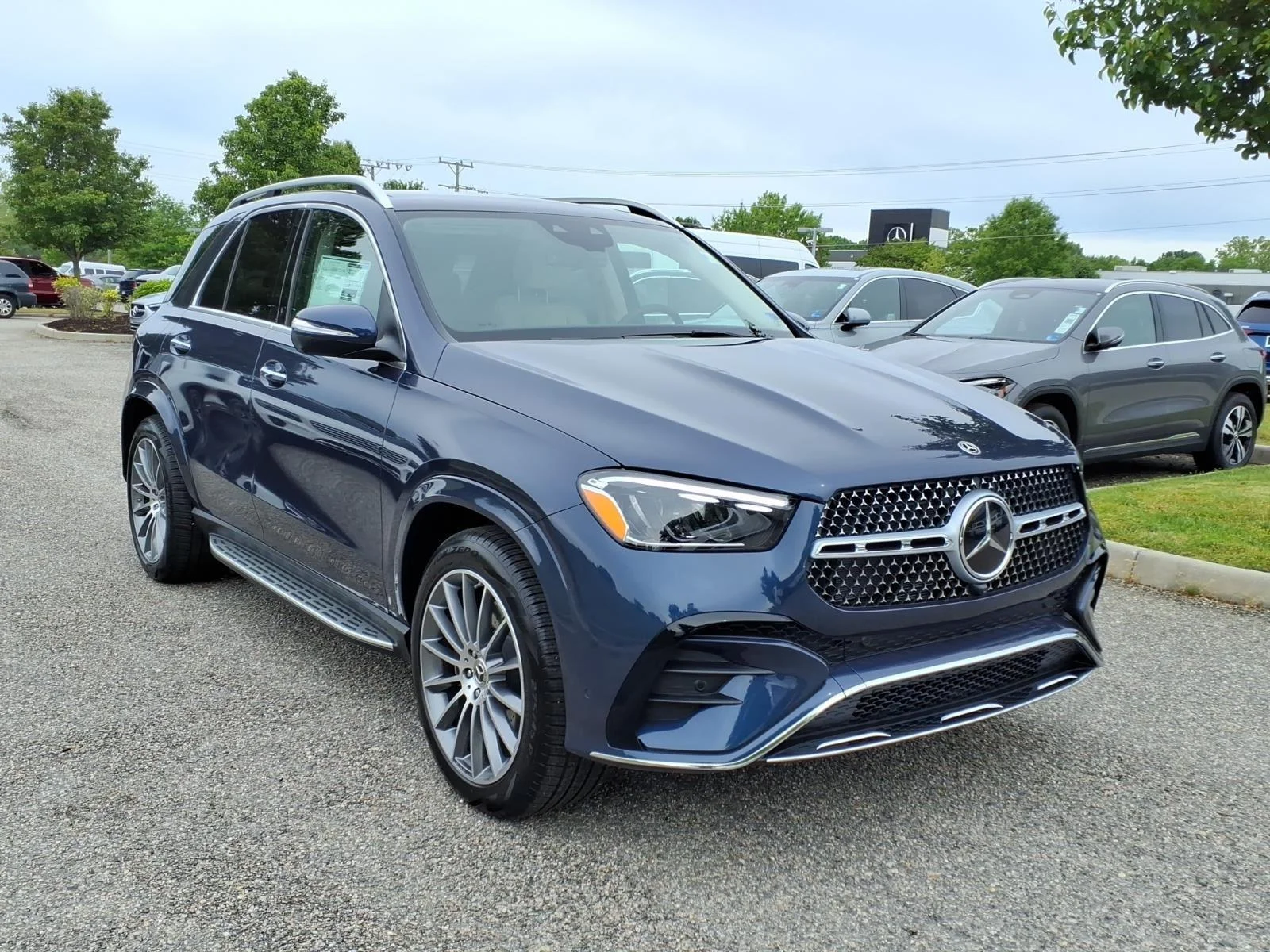 New 2026 BLUE Mercedes-Benz GLE 350 image 4