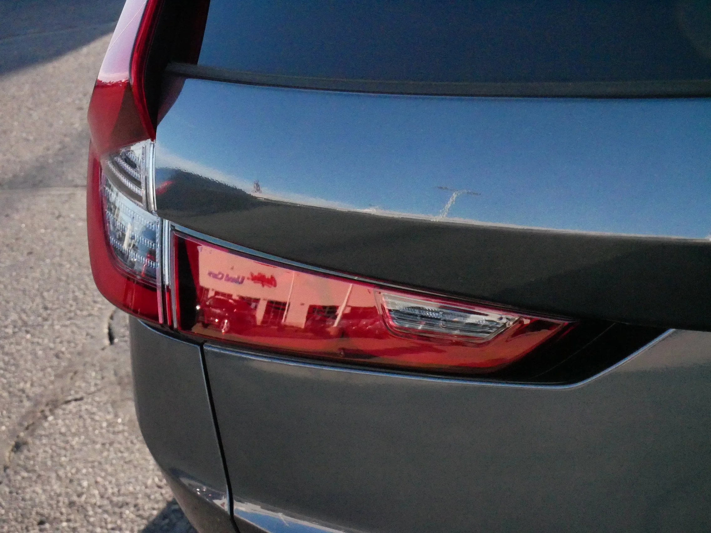 Used 2025 Meteorite Gray Metallic Honda Sport image 17