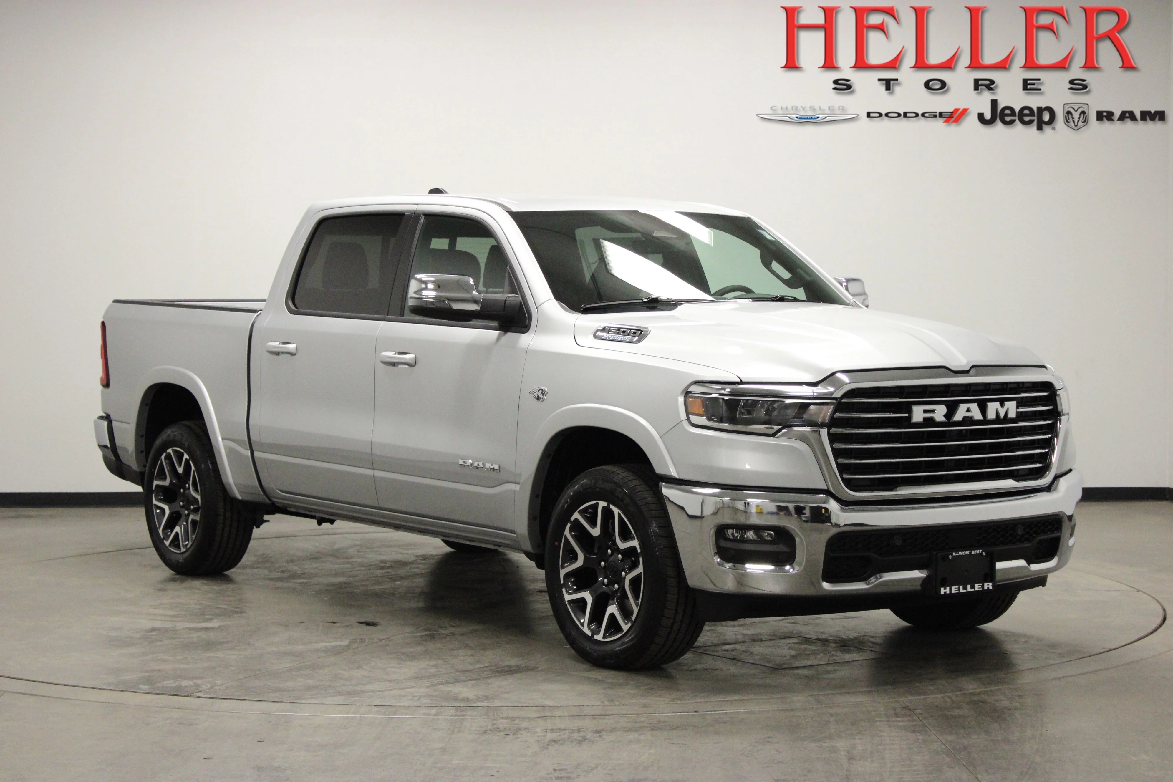 2026 RAM 1500 Laramie 4x4 Crew Cab 5'7's photo