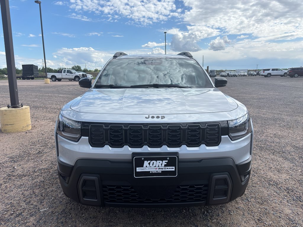 New 2026 Silver Zynith Clear-Coat Exterior Paint Jeep Limited image 2