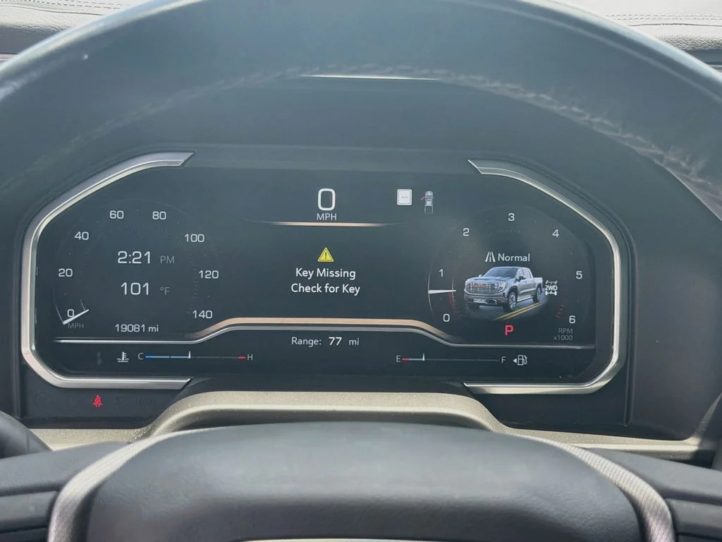 Used 2023 White GMC Denali image 12