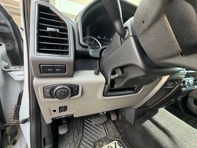 Used 2019 White Ford XLT image 13