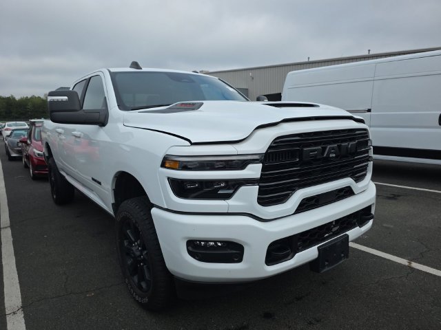 Used 2025 White Ram Laramie image 1