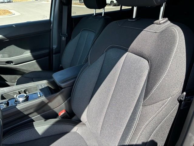New 2026 Silver Zynith Clear-Coat Exterior Paint Jeep Laredo image 13