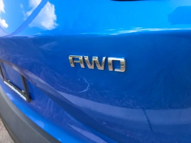 Used 2024 Blue Chevrolet LT image 7