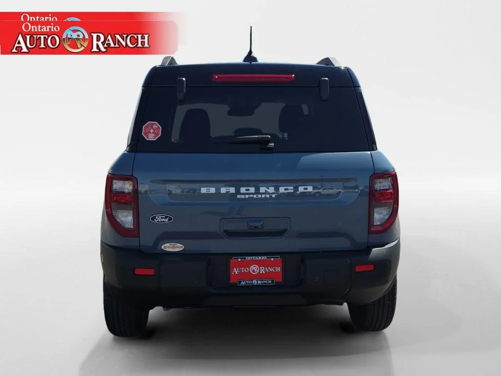 New 2026 Azure Gray Metallic Tri-Coat Ford Outer Banks® image 4