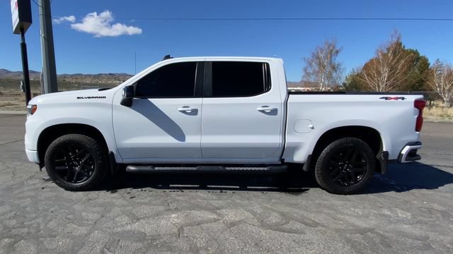 Used 2024 Summit White Chevrolet RST image 5