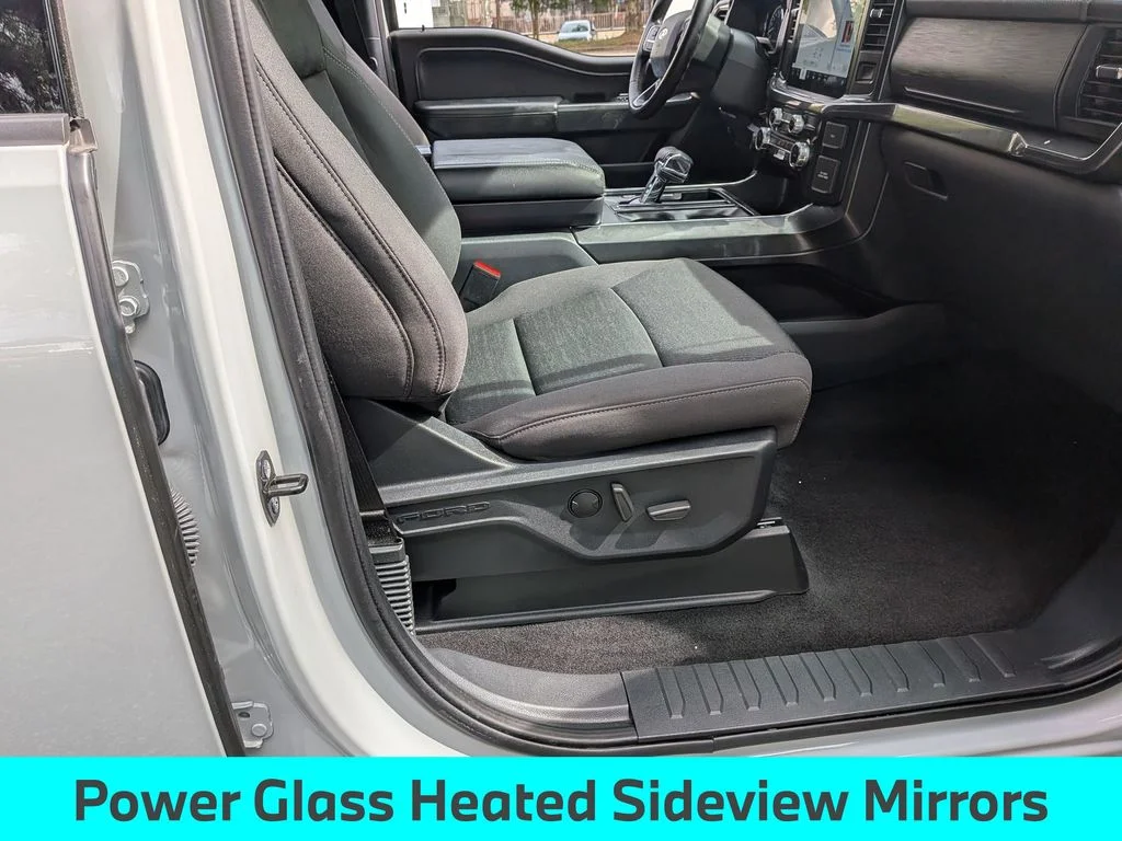 Used 2023 White Ford XLT image 30