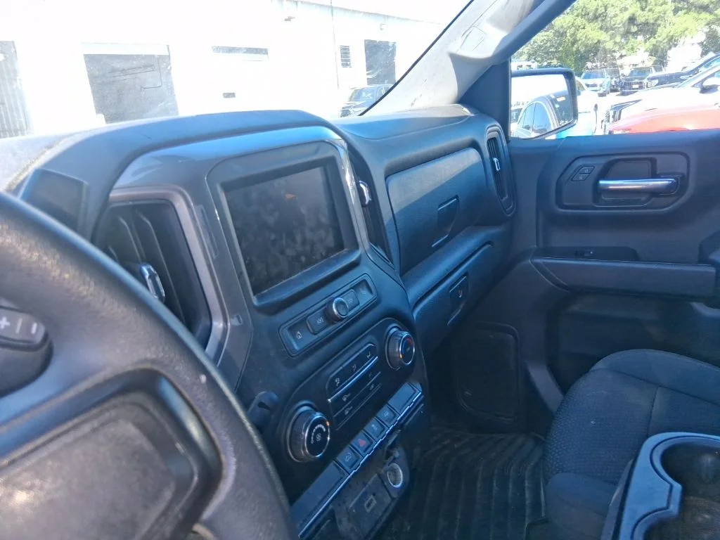 Used 2020 Blue Chevrolet Custom image 10