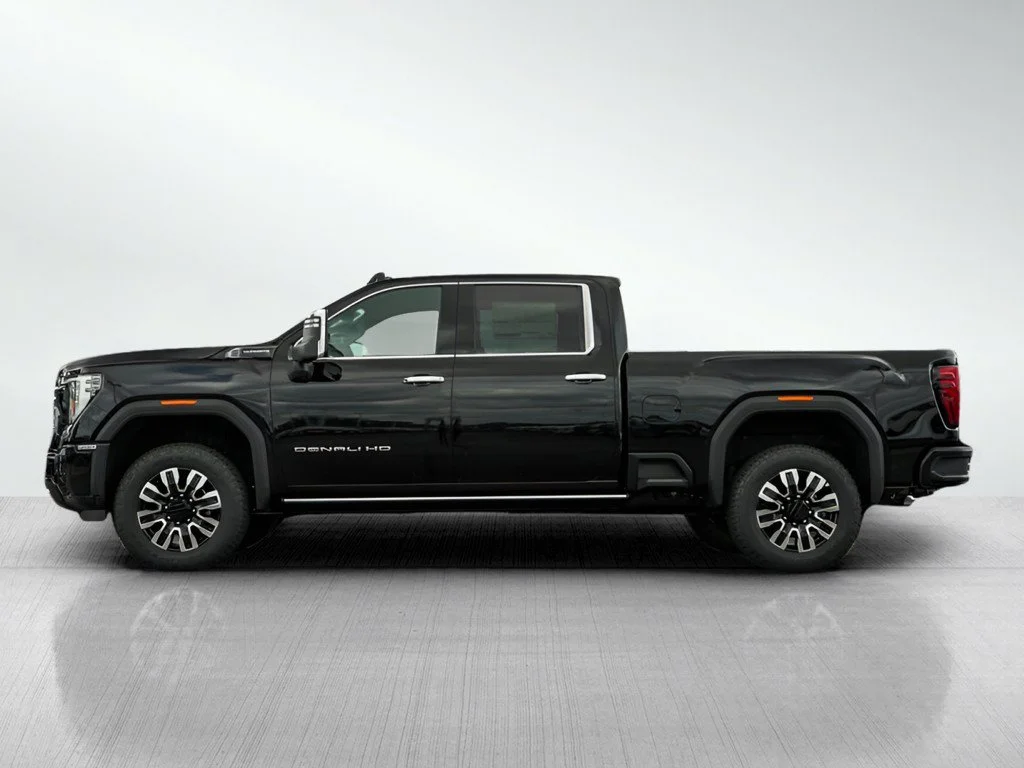 New 2026 Onyx Black GMC Denali Ultimate image 4