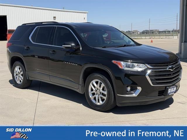 Used 2020 Mosaic Black Metallic Chevrolet LT Cloth image 12