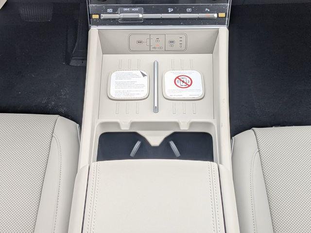 New 2026 White Hyundai SEL image 20