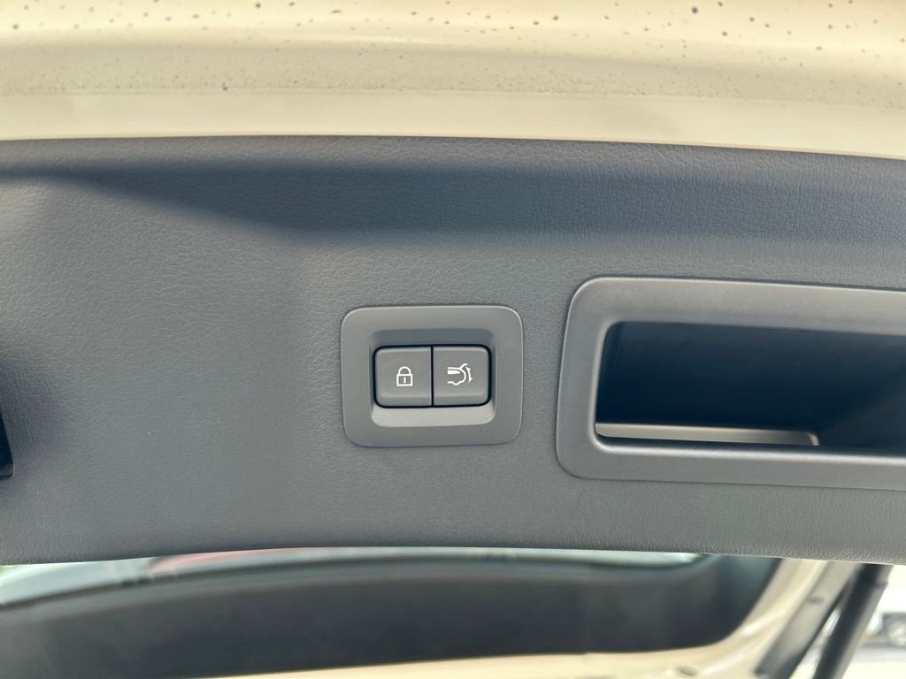 2025 Mazda CX-90 Premium Plus Package - Photo 34