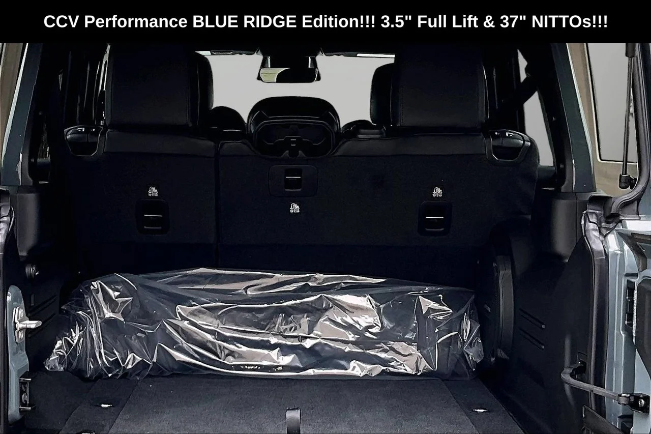 New 2026 Anvil Clear-Coat Exterior Paint Jeep Sahara image 23