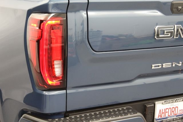Used 2025 Blue GMC Denali Ultimate image 7