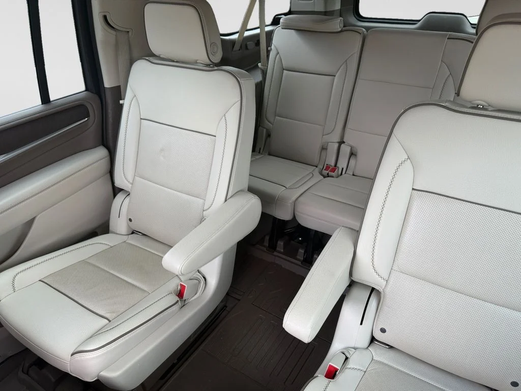 2022 GMC Yukon XL Denali - Photo 13